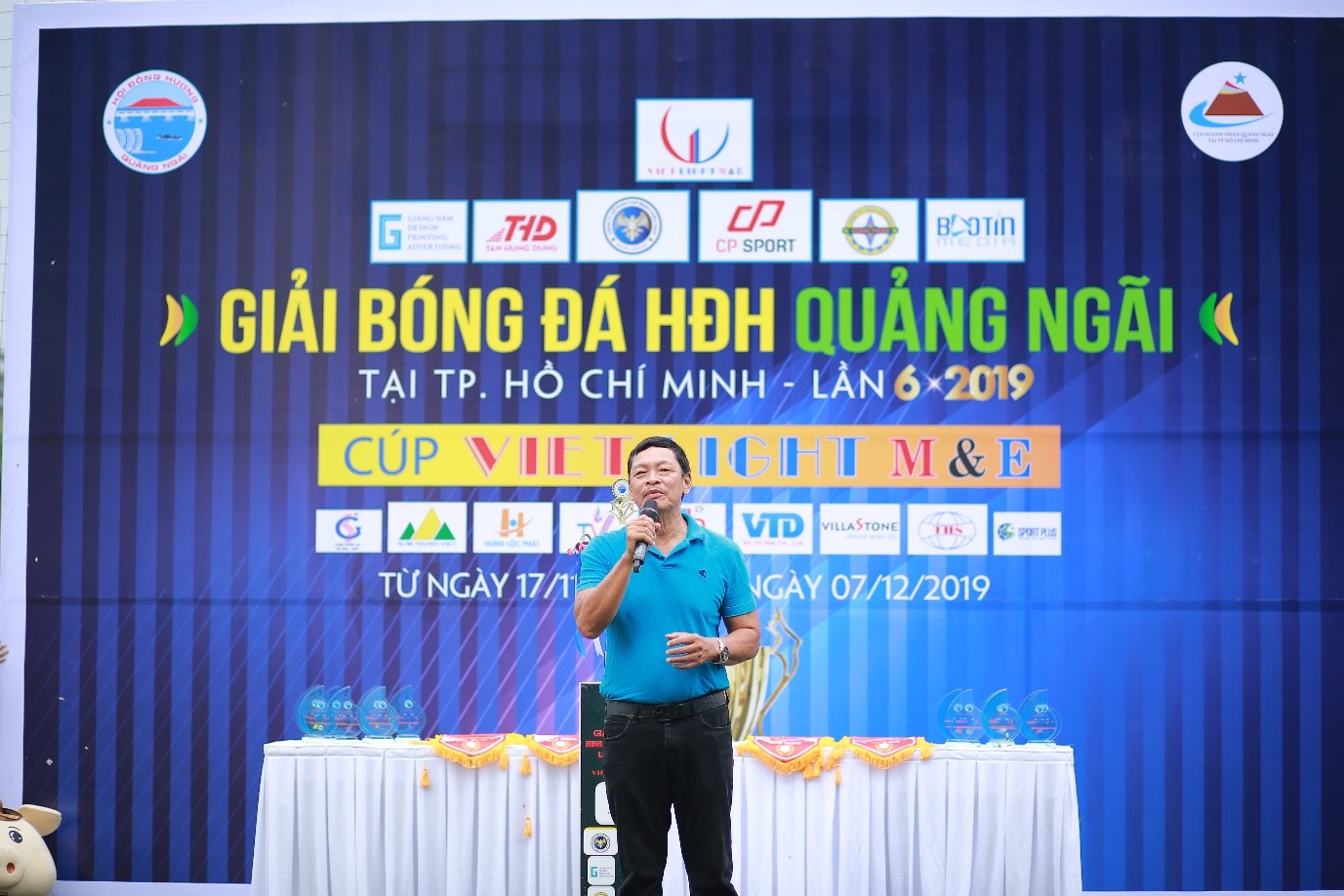 Nhà báo QUỐC VĨNH – Chủ tịch HĐH Quảng Ngãi- Trưởng BTC giải