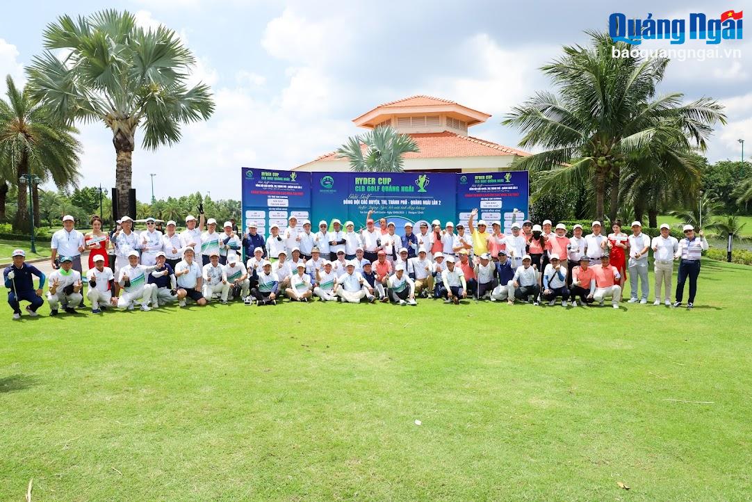 Giải golf có sự tham gia của 144 golfer là đồng hương người Quảng Ngãi tại TP.Hồ Chí Minh.