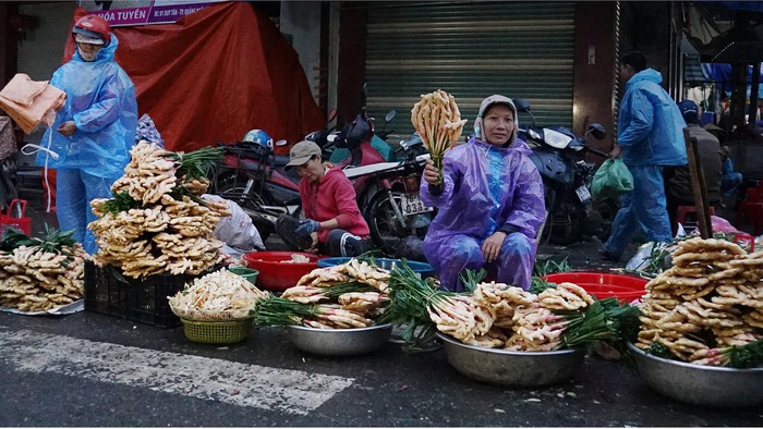 QUẢNG NGÃI QUA LĂNG KÍNH CỦA NGƯỜI CON XA QUÊ QUẢNG NGÃI QUA LĂNG KÍNH CỦA NGƯỜI CON XA QUÊ