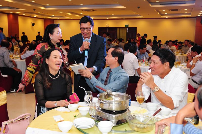 HỌP MẶT DOANH NHÂN QUẢNG NGÃI TẠI TP. HCM LẦN 7 SÔI ĐỘNG VÀ ẤM ÁP TÌNH NGHĨA 
